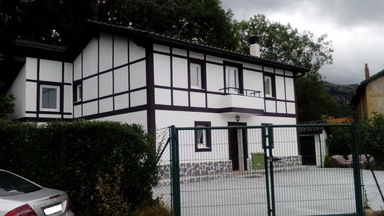 Lavin Etxea Villa San Esteban de Galdames Eksteriør bilde