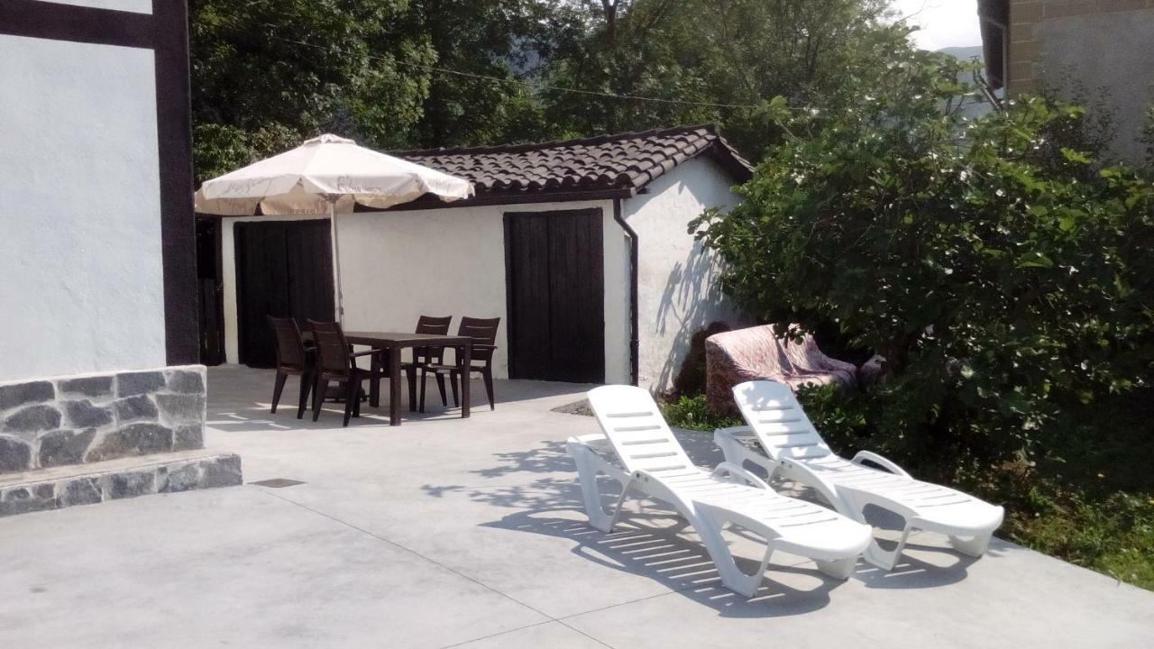 Lavin Etxea Villa San Esteban de Galdames Eksteriør bilde